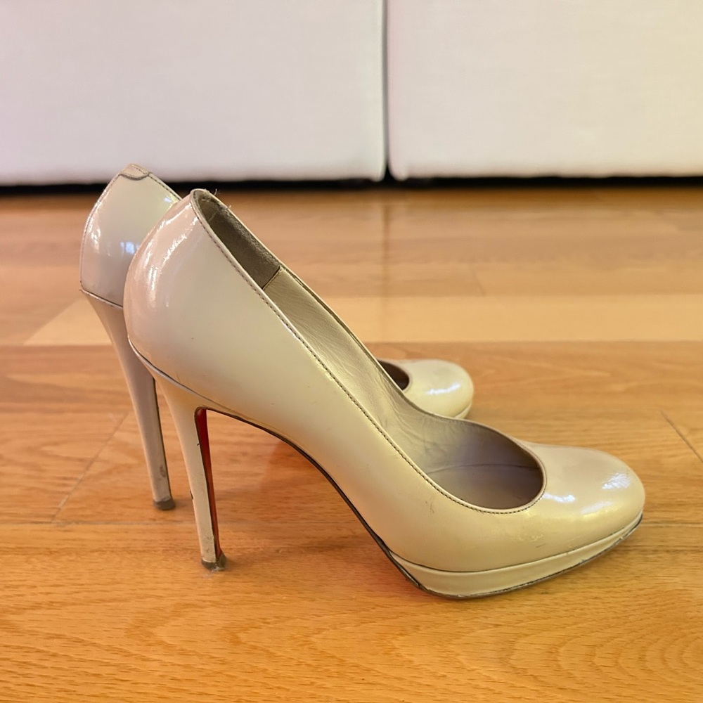 Christian Louboutin Cream Heels